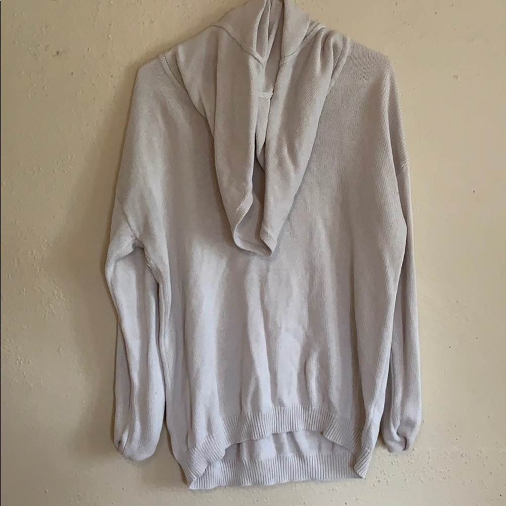 Scoop neck sweater